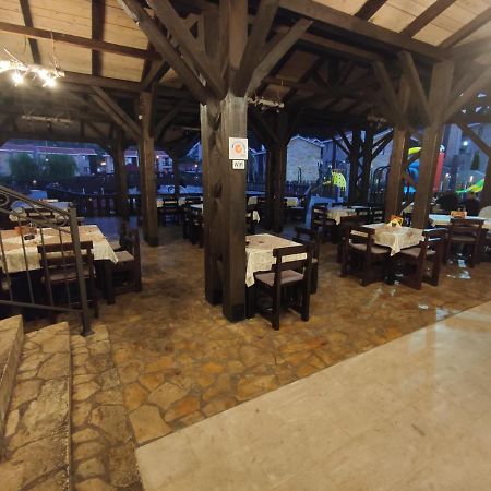 Ethno Village St George Cetinje Bagian luar foto